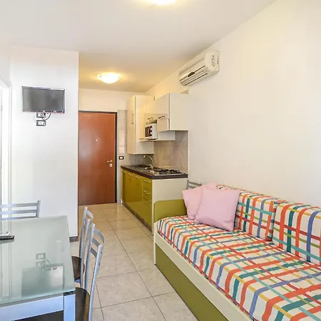 1 Bedroom Lovely In * Bibione